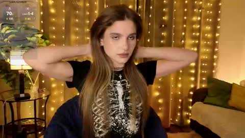 Kylie online show from March 23, 5:18 pm