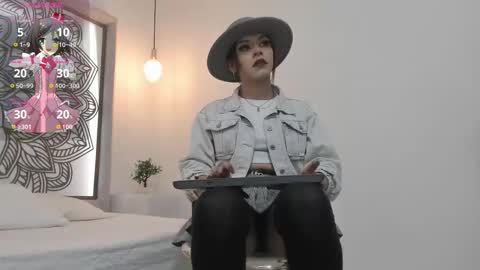 Rose online show from December 5, 4:38 pm