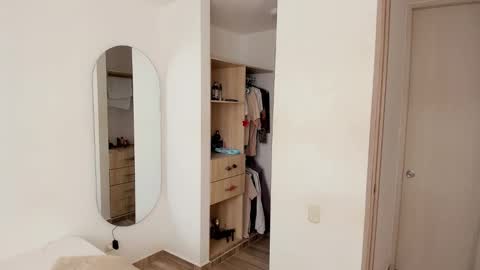 Jhoan Alexis online show from November 13, 5:37 pm