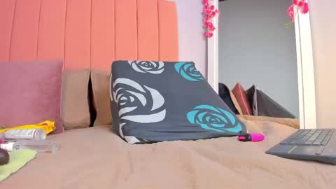 Rosse online show from April 20, 8:01 pm