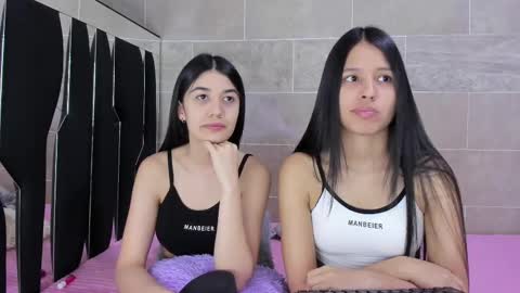 Rose y Miah online show from February 27, 5:40 am