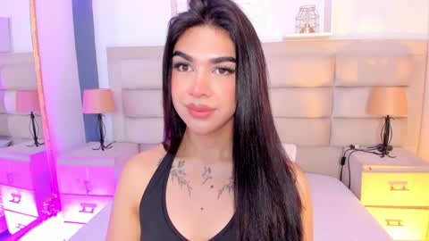 Snapshot of rosecassie chatting on September 13, 1:57 pm Rose online show from September 13, 1:57 pm