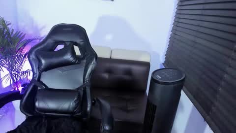 rose online show from November 13, 10:45 pm