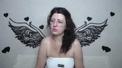 RoseHille online show from July 5, 5:03 am