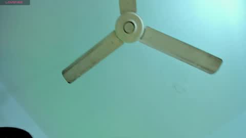 roselyn online show from April 14, 12:14 am