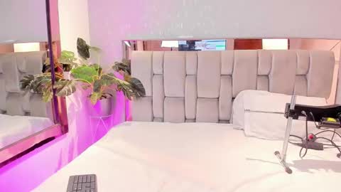 Rose online show from December 23, 5:24 am