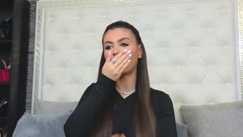 Gabriela online show from December 5, 8:35 am