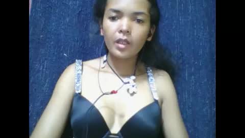 rosia685234 online show from March 10, 11:34 am