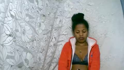 rosia online show from December 14, 4:41 am