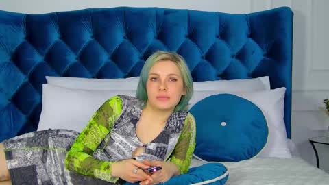 Rosi online show from March 11, 1:16 am