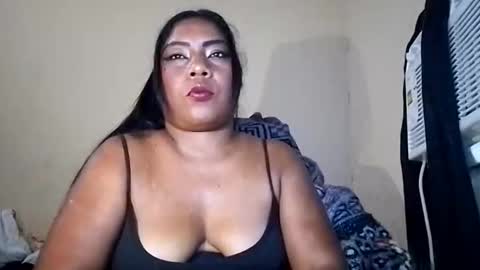 Snapshot of rosmerynava chatting on September 11, 3:41 am rosmerynavarro online show from September 11, 3:41 am