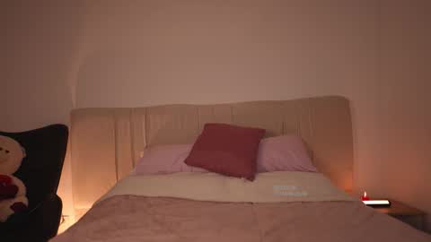 Rossey online show from March 7, 7:30 am