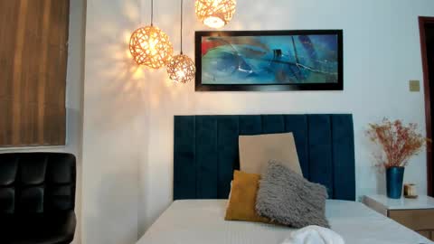 Rossie Walker online show from February 18, 11:44 am