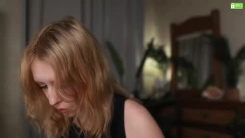 Snapshot of rosy_petal chatting on September 18, 10:03 pm rosy_petal online show from September 18, 10:03 pm