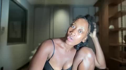 Rosy Coco online show from April 3, 1:51 pm