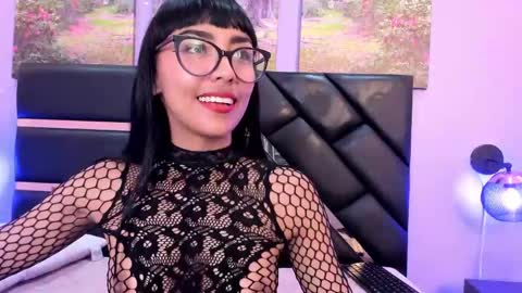  JESSY ROULY online show from January 11, 5:10 am