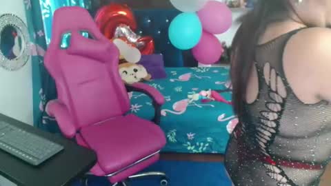 rous_kinky online show from October 4, 9:12 pm