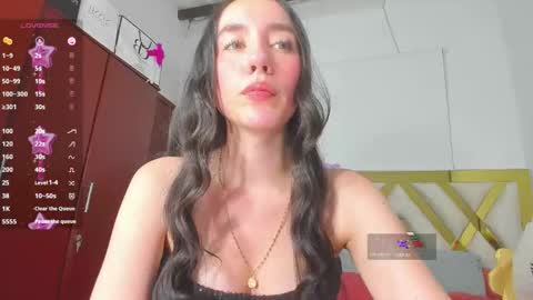 rousee_yarelds online show from November 18, 4:15 am