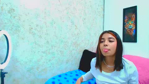 rousse_violet online show from March 10, 8:34 pm