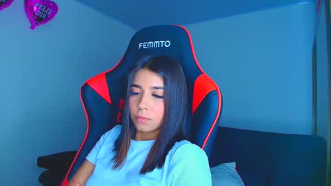 rousse_violet online show from October 7, 10:50 pm