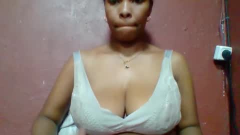 rovaelyah online show from March 29, 10:50 am