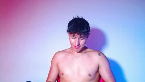 rowanboy23 online show from March 22, 7:18 pm