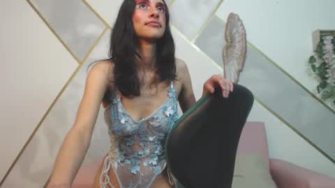   online show from February 26, 10:58 pm