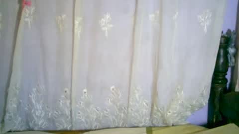 roxanne_98 online show from February 15, 3:09 am