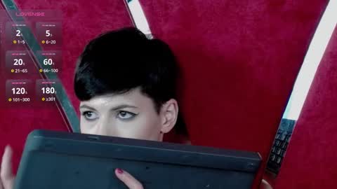 Roxy online show from October 7, 10:50 pm