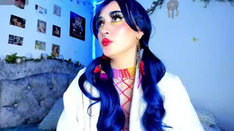 Roxxane online show from March 11, 7:35 am