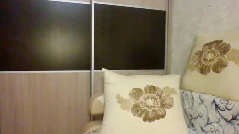 Roxxy Wharton online show from March 4, 5:53 am