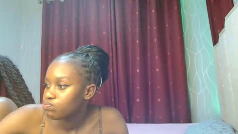 Roxy online show from February 27, 6:33 pm