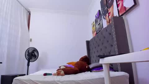 roxy online show from February 27, 2:10 pm