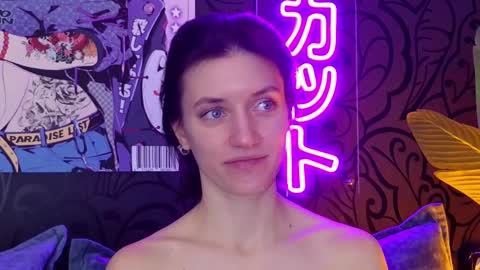 roxy_riot_ online show from March 2, 4:28 am