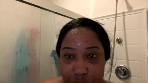 royalepryncess online show from November 12, 12:51 pm