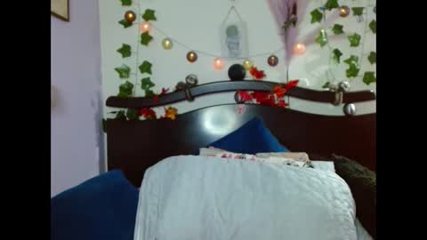   online show from December 14, 5:07 am