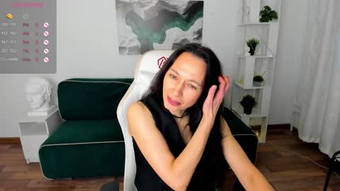 Snapshot of rubiharlot chatting on October 22, 1:20 am rubiharlot online show from October 22, 1:20 am