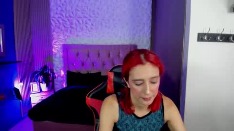 ruby_your_milf online show from January 9, 8:03 pm