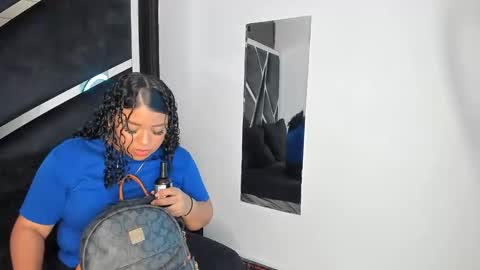 rubyxht online show from November 18, 12:41 pm