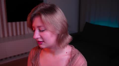 Mila online show from November 26, 4:10 am