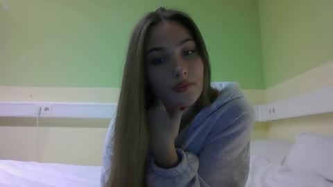 rusiksb31 online show from November 19, 10:30 pm