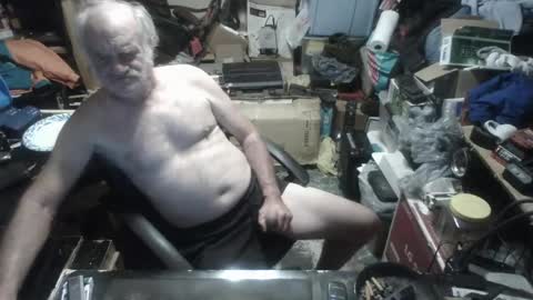 Russtenail21 online show from September 8, 9:58 pm