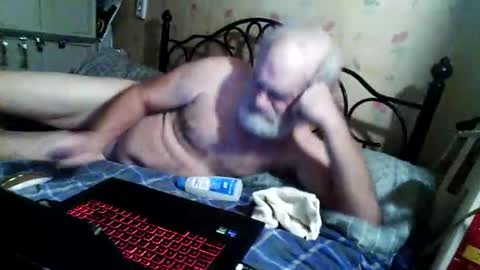 Russtenail21 online show from November 30, 7:15 am