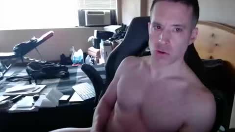 rustic_cuse_777 online show from March 11, 4:43 pm