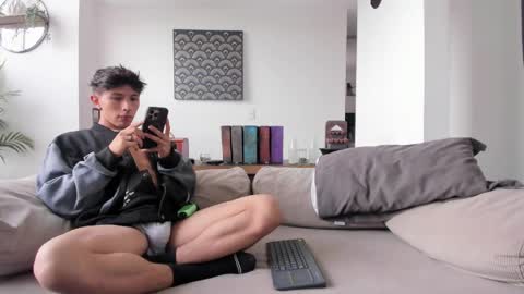 Ryan online show from June 7, 9:20 pm