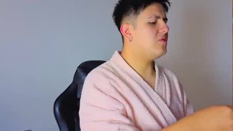 Ryan online show from September 14, 7:26 pm