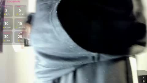    online show from April 18, 12:07 pm