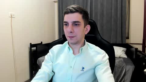 Andrew C. online show from February 6, 10:34 pm