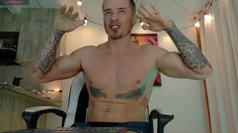 Ryan Blue ig ryannblue online show from November 17, 11:29 pm