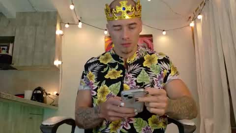 Ryan Blue ig ryannblue online show from September 25, 12:28 am